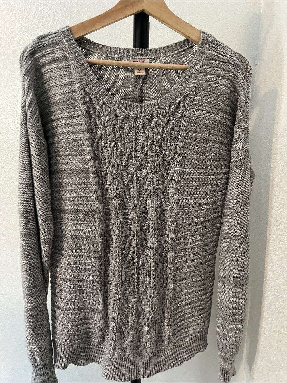 Mossimo Supply Co. Light Gray Cable Knit Scoop Neck Sweater